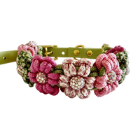 Sparkly Flower Collar